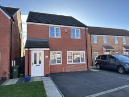 32, Cades Grove, Stockton-on-tees TS17 5FN