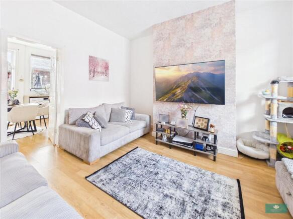 2 bed Terraced for sale Image 5