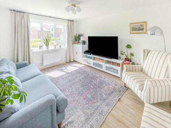 4 bed Detached for sale Image 6