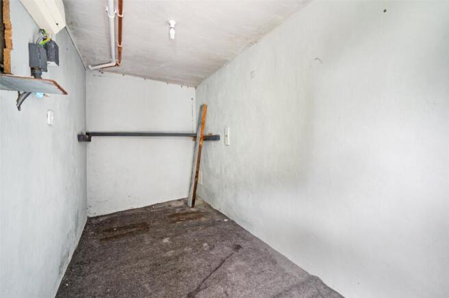 2 bed Terraced for sale Image 11