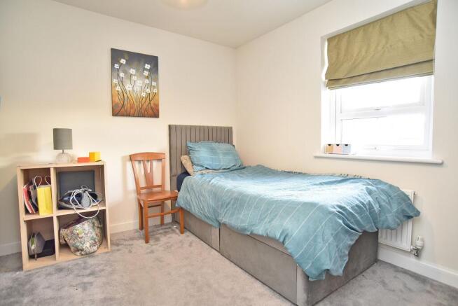 3 bed House for sale Image 10