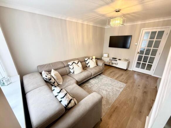 Lounge 2