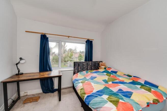 3 bed Terraced for sale Image 12