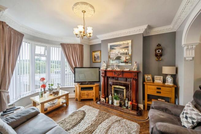 3 bed Semi-Detached for sale Image 5