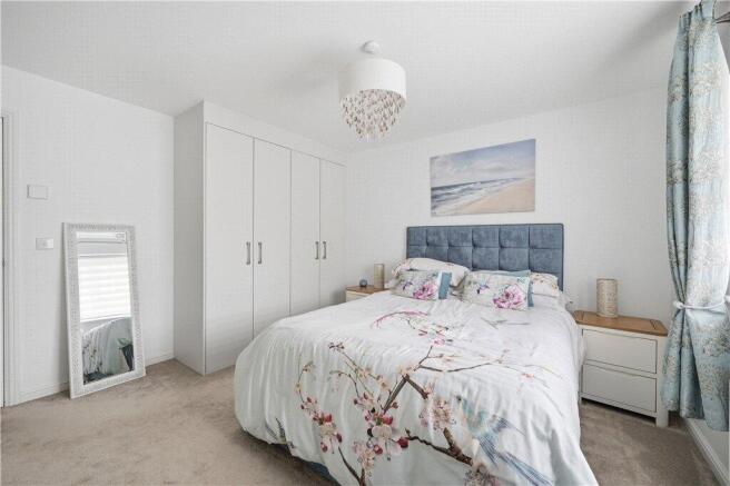 4 bed Detached for sale Image 4