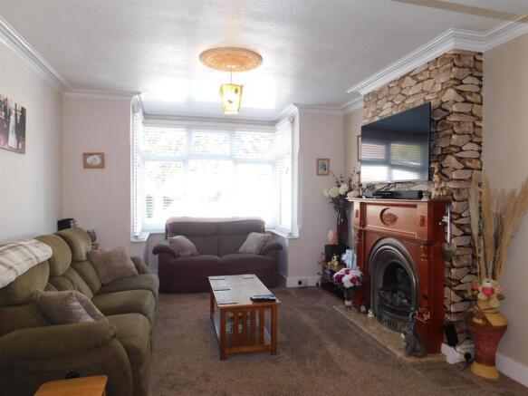 lounge 1