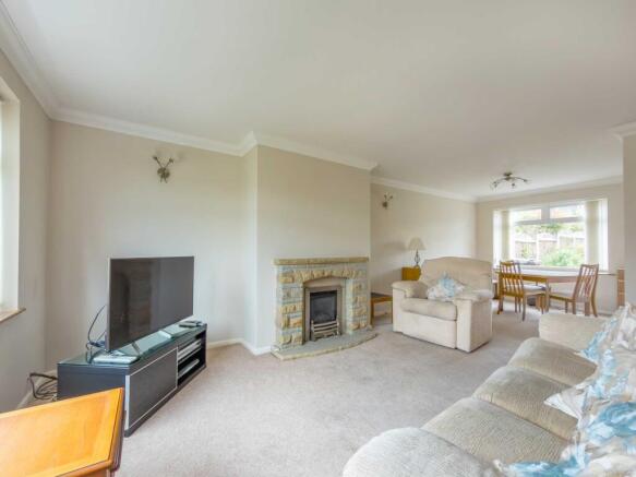 3 bed Bungalow for sale Image 8