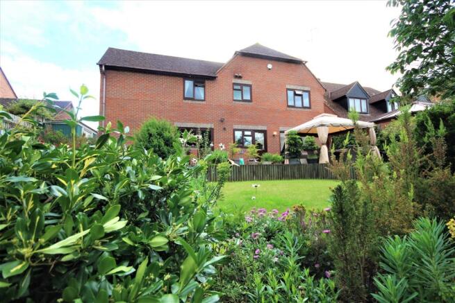 Rear of property 2.jpg