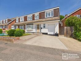 6, Stonechat Road, Billericay CM11 2NX