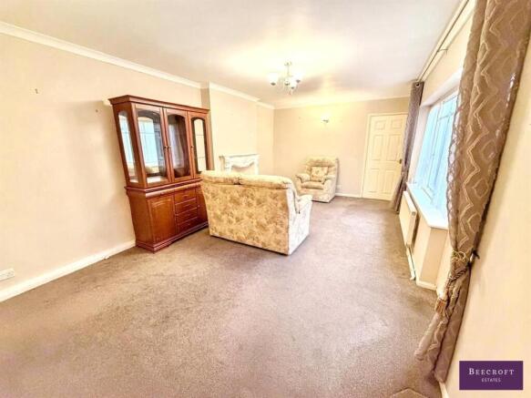 3 bed Bungalow for sale Image 6