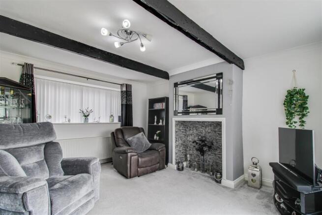 2 bed Semi-Detached for sale Image 4
