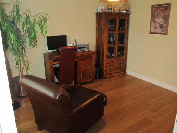 Photo 13