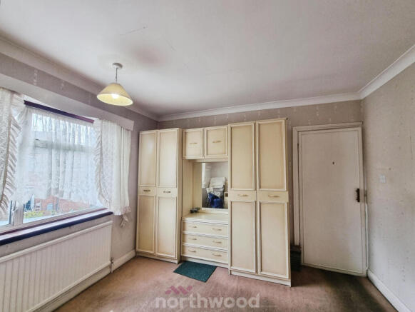 3 bed Semi-Detached for sale Image 9
