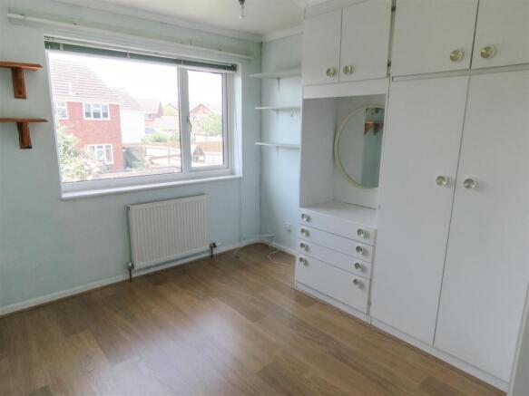 Bedroom 2.JPG