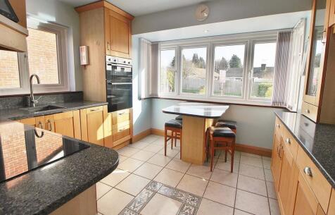 Heath Close, Horndean