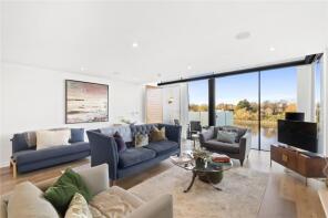Flat 3, 371a, Lonsdale Road, Barnes, London SW13 9JL