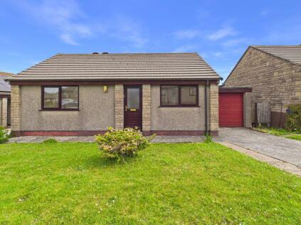 Mount Ambrose, Redruth, Well presented detached bungalow