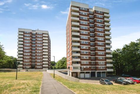 Sunrise Avenue, Hornchurch, RM12
