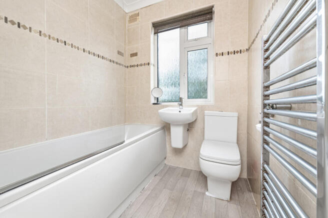 2 bed Terraced for sale Image 6