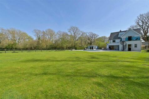 Ascot Road, Holyport, Maidenhead, Berkshire, SL6