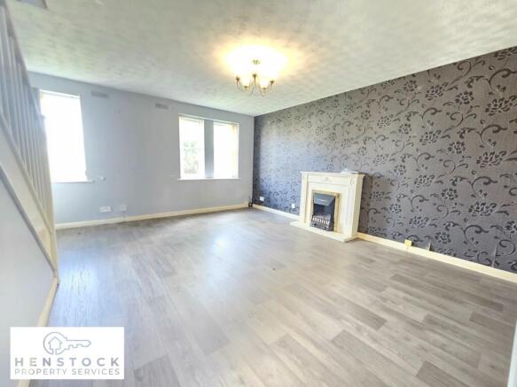 Gilwood Grove, Middleton, Manchester, M24 photo 4