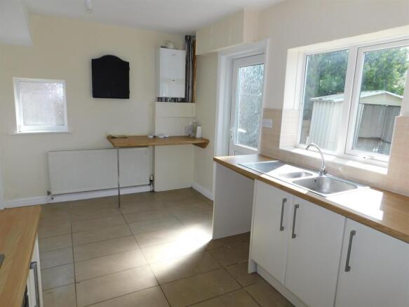 Kitchen 4