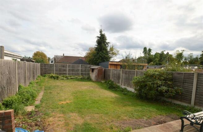 1 Villiers Avenue garden.JPG