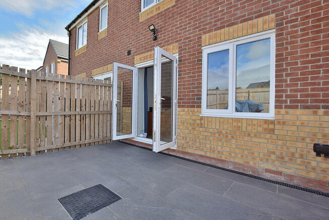patio_01