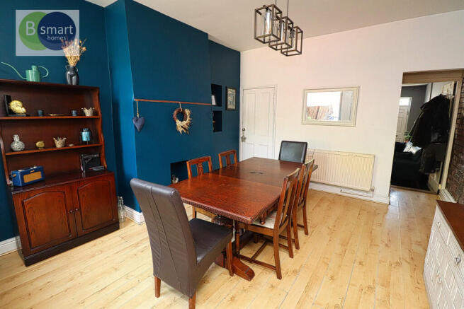 4 bed Terraced for sale Image 4