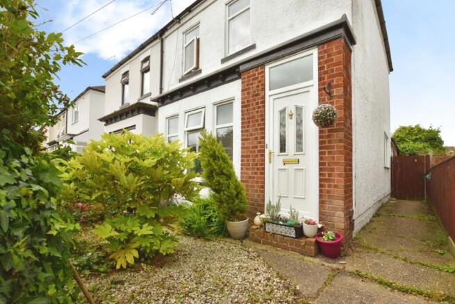 3 bed Semi-Detached for sale Image 8