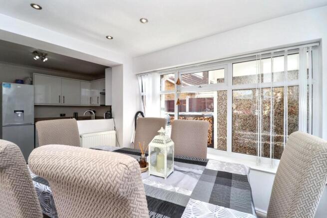 2 bed Semi-Detached Bungalow for sale Image 7