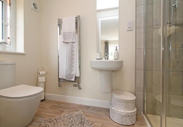 Photo 12