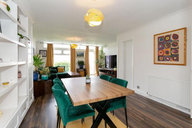 3 bed Terraced for sale Image 6