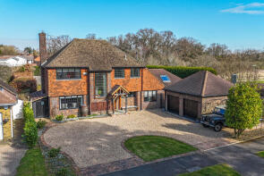 1, Thorley Gardens, Pyrford, Woking GU22 8UL