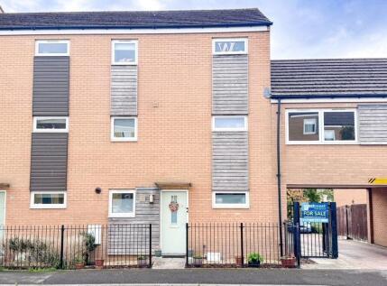 Wood Street, Patchway, Bristol, BS34