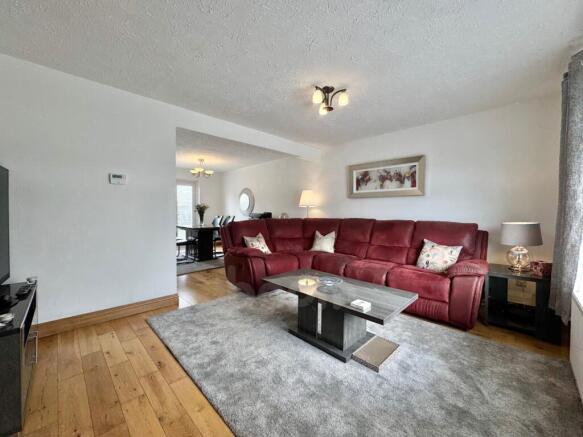 Aitken Drive, Beith lounge area