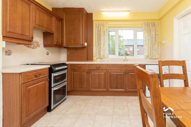 KITCHEN-DINER