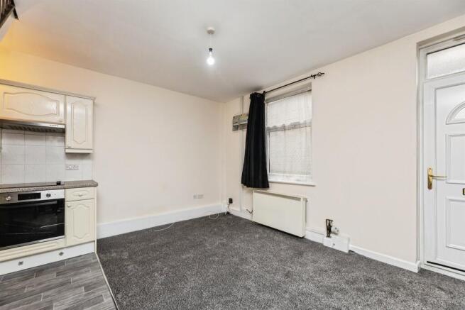 1 bed Terraced for sale Image 4
