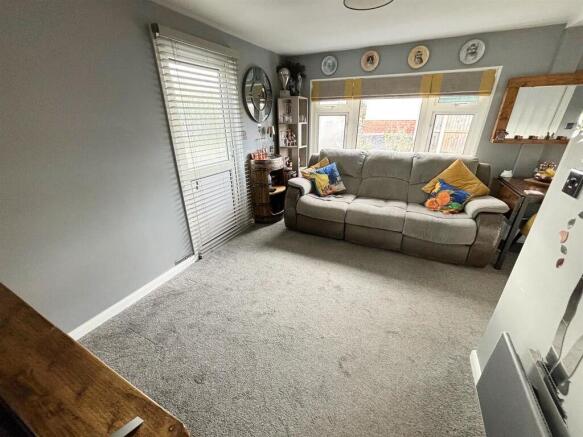 GWtXf5NNmUaSE581F...