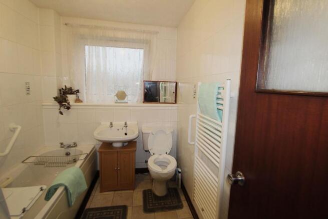 New-Bathroom-1.jpg