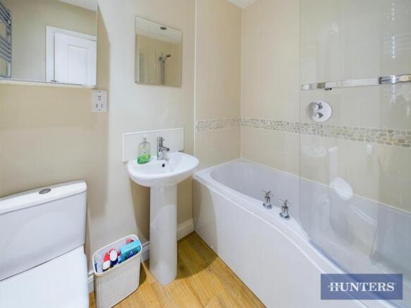 2 bed Terraced for sale Image 8