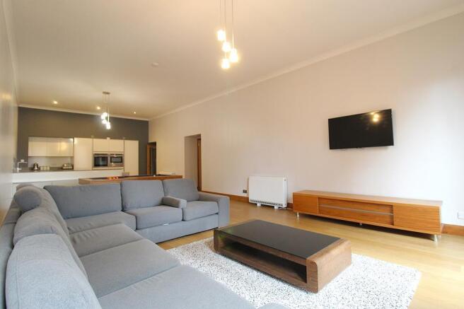 Lounge Alt 2