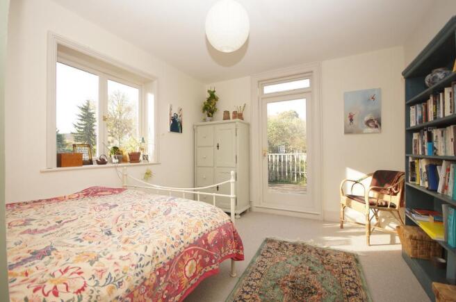 Bedroom 4 and sun deck