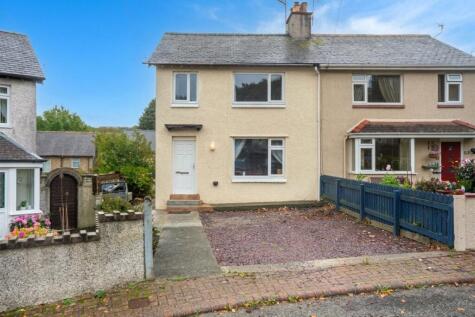Penchwintan Road, Bangor, Gwynedd, LL57