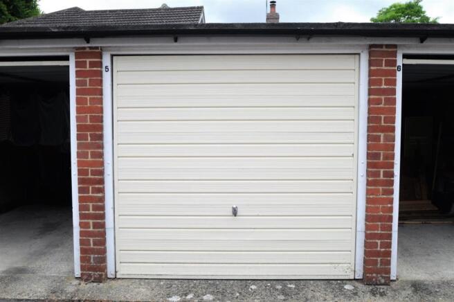 garage.jpg