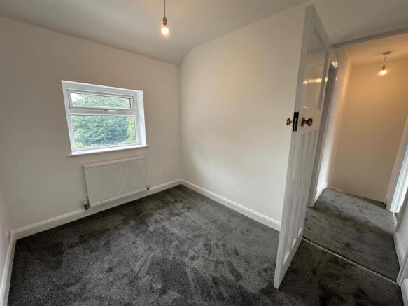 2 bed Terraced for sale Image 9