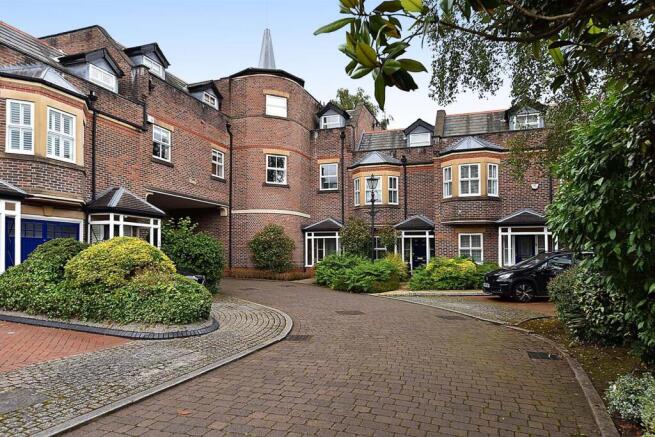 12 Millfield Drive2.jpg