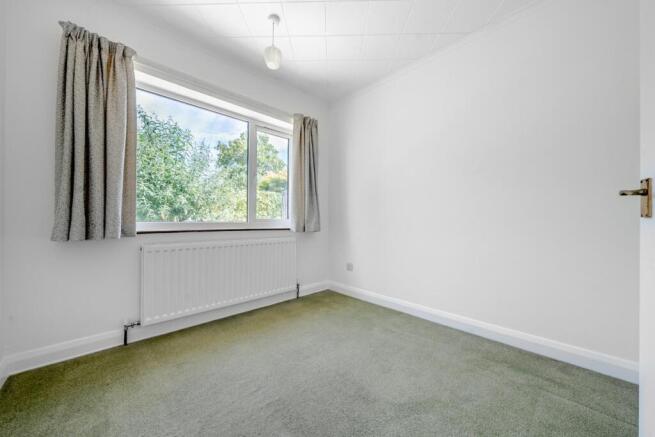 2 bed Semi-Detached Bungalow for sale Image 6