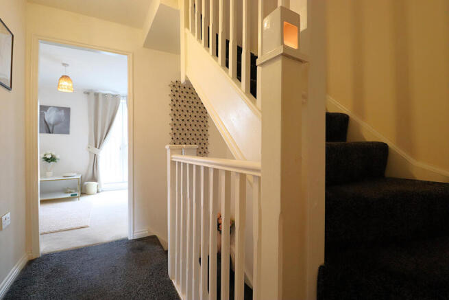 4 bed Town House for sale Image 8