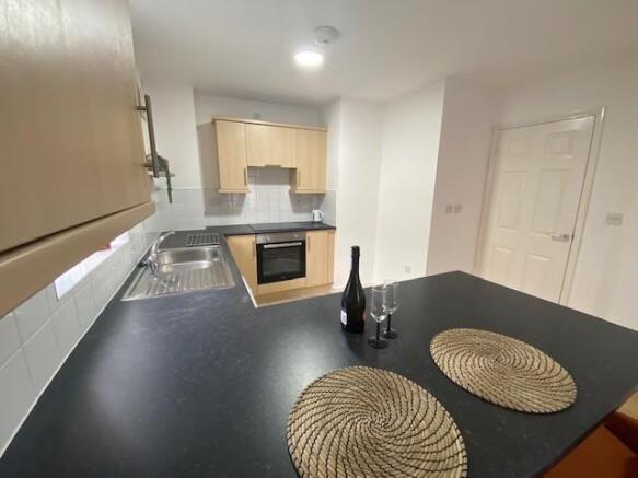 11 Saskia Kitchen 1.jpg
